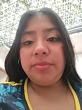 Chat +18 de Amber_Herrera ao vivo