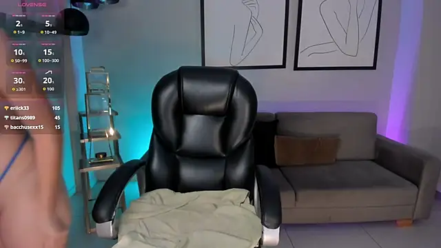 XXX chat uživo modela MorganHicks