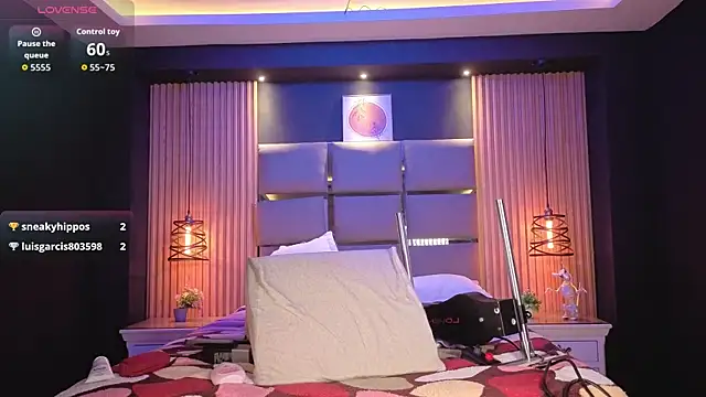 MiaTorres4 Adlı Modelin Canlı XXX Sohbeti