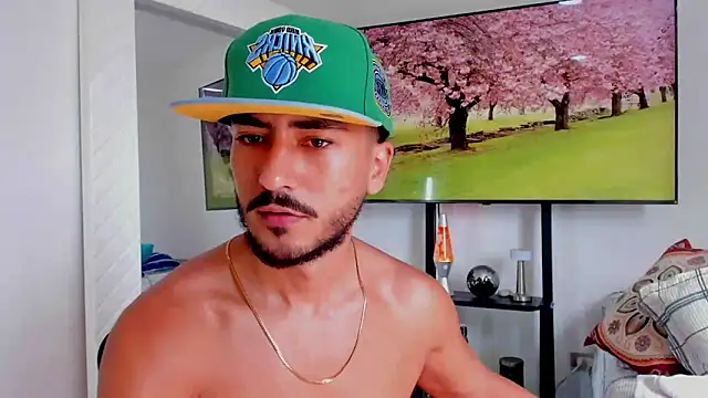 david__johnson372n Live XXX chat