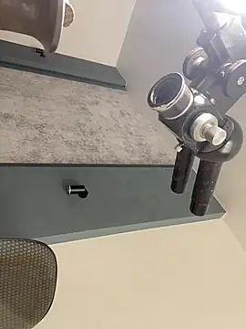 XXX chat uživo modela DorianJeday