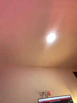 Mia_222's Live XXX Chat