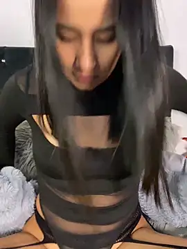 Chatroom XXX en direct de Val12777