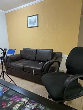 دردشة MeladoDiMel الجنسية المباشرة