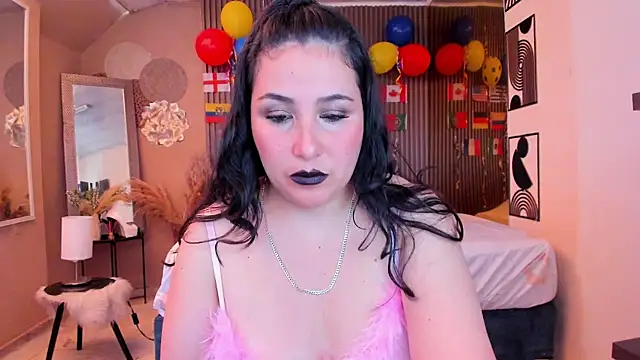 BBWLuxuryMuse Chat XXX in diretta