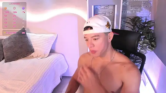 IanMancini Live XXX Chat