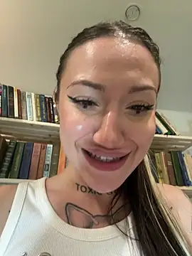 Czat XXX na żywo – SaintSquirt
