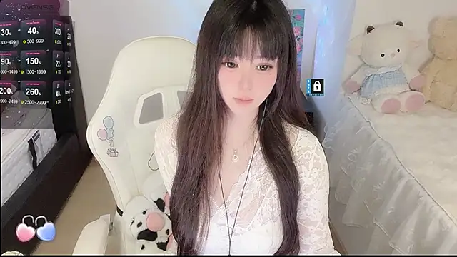 Mititii live XXX chat