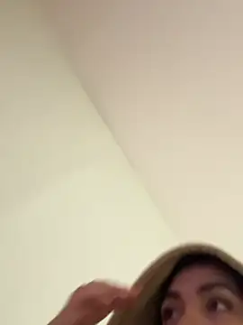 KathiaJenner's Live XXX Chat