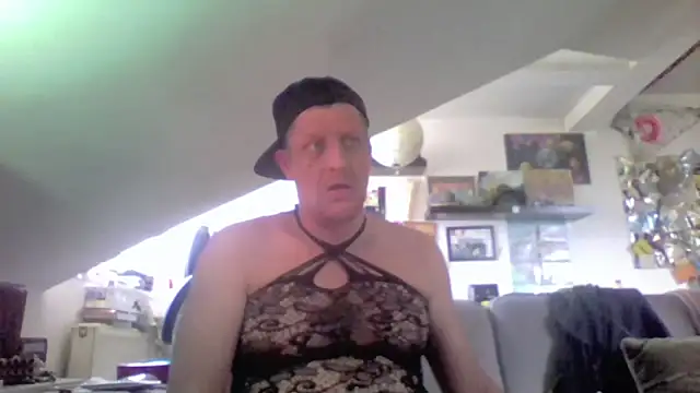 Bigthroaterboy Live XXX-Chat
