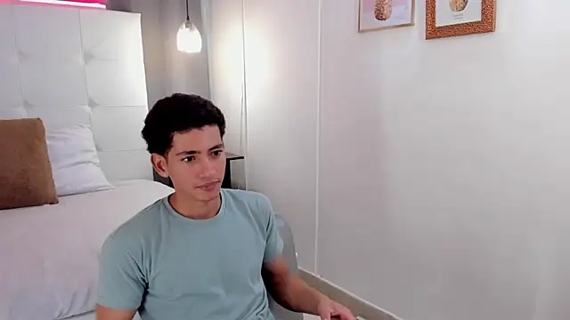 Alejo-and-Thiago's Webcam Show