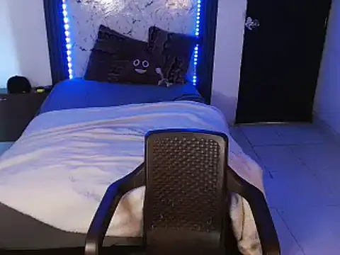Mr_yisuzz Live XXX-Chat