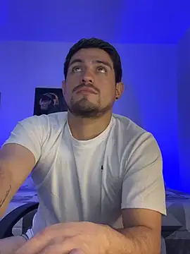 Chat +18 de williamsmiiths16 ao vivo