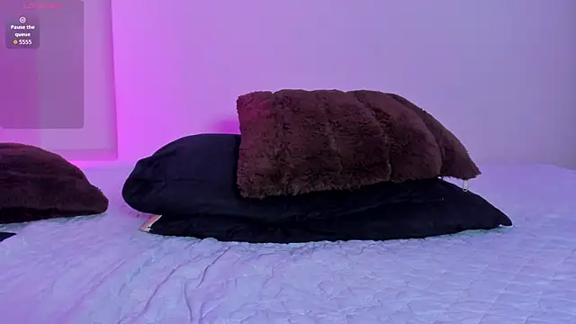 LittleVaale 现场XXX聊天