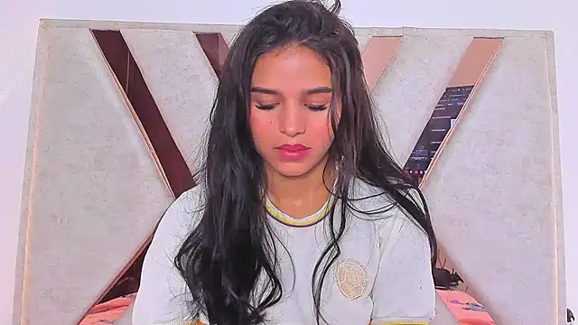 دردشة Milly610 الجنسية المباشرة