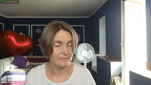 دردشة Mabel_Magic الجنسية المباشرة