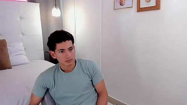 Alejo-and-Thiago 网络视讯表演