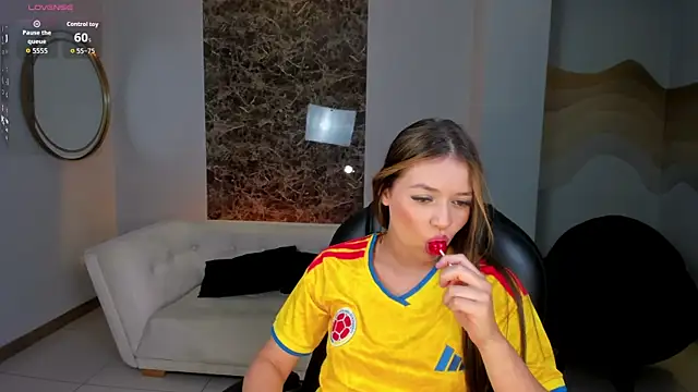 Онлайн чат XXX EmilyCarterX
