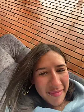 LilyRossi_'s Live XXX Chat