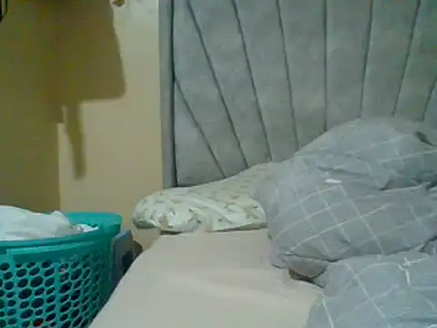 slimbabydolly's Live XXX Chat