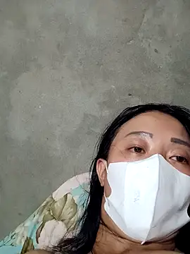 Pussyshow69 现场XXX聊天