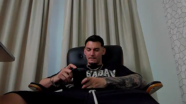 Chat XXX en directo de ClintMasters