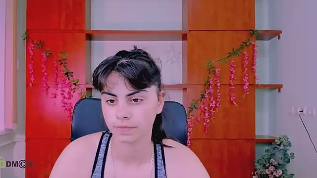 eira_mouse élő XXX-chatje