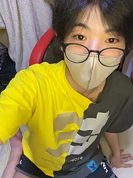 Mura109905's Webcam Show