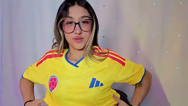 Chat +18 de isa_sweet1_ ao vivo