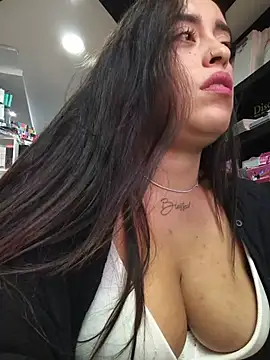 Sembang XXX Secara Langsung MissNyraSecret