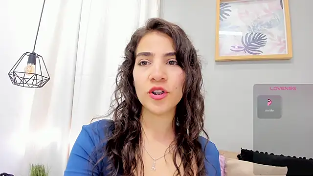 دردشة Miranda_doll_ الجنسية المباشرة