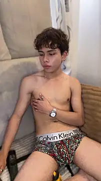 XXX chat uživo modela DanteSaint