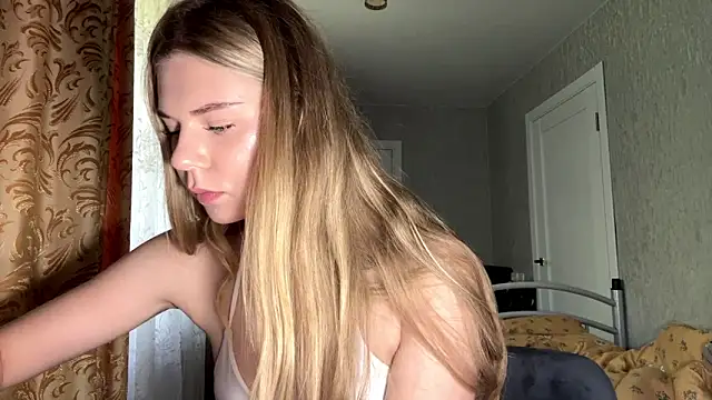 HoneysPiee: απευθείας συνομιλία ΧΧΧ