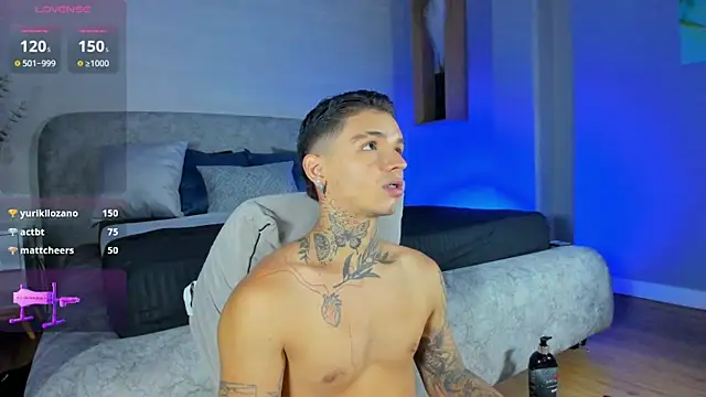 Ian_Castillo_ Live XXX-Chat