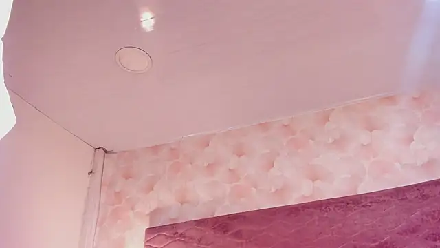 Chat +18 de Emma_Dancer ao vivo