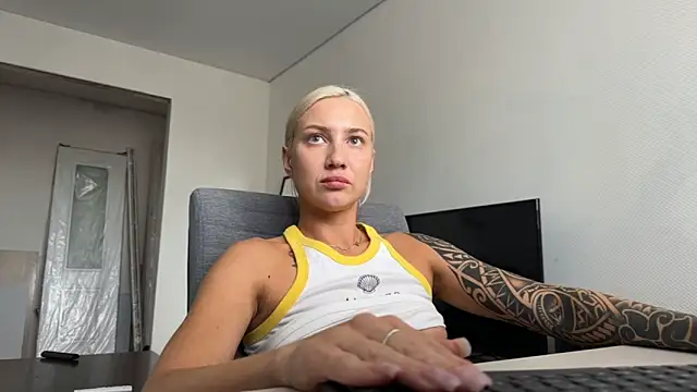 AnneBall Live XXX-chat