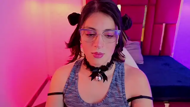 moon_winy élő XXX-chatje