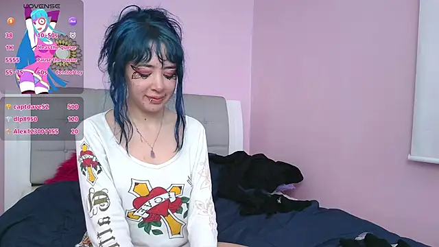 Madewithhell live XXX chat