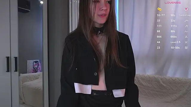 tinyanieのライブXXXチャット