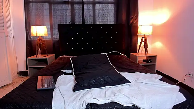 YasiryCoper – Live XXX-chat