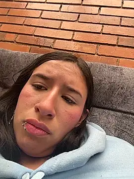 LilyRossi_ 即時 XXX 聊天