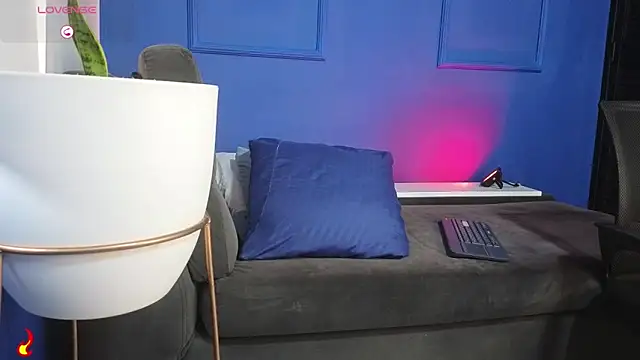 Blade_millerr Chat XXX live