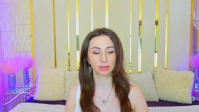 KimmmLi Chat XXX in diretta