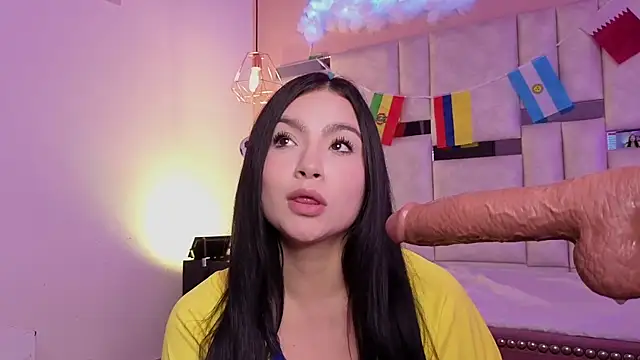 kylie_river élő XXX-chatje
