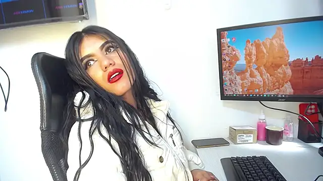 Chat XXX ao vivo de Shayla_Gray