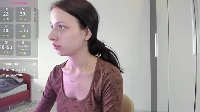 Chat +18 de AlicePowells ao vivo