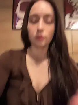 Holly_Playn Live XXX chat