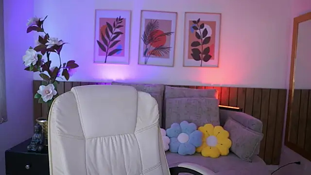 Chat XXX en directo de JadeSummerr