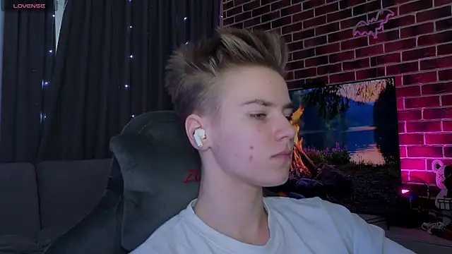 XXX chat uživo modela Jean_Willson