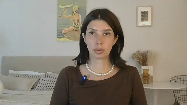 Chat XXX en directo de WhiteQueen888